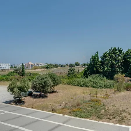 Ilios And Irene 4 Bed and Breakfast