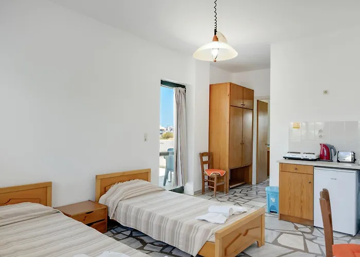 Ilios And Irene 4 Bed and Breakfast 4*