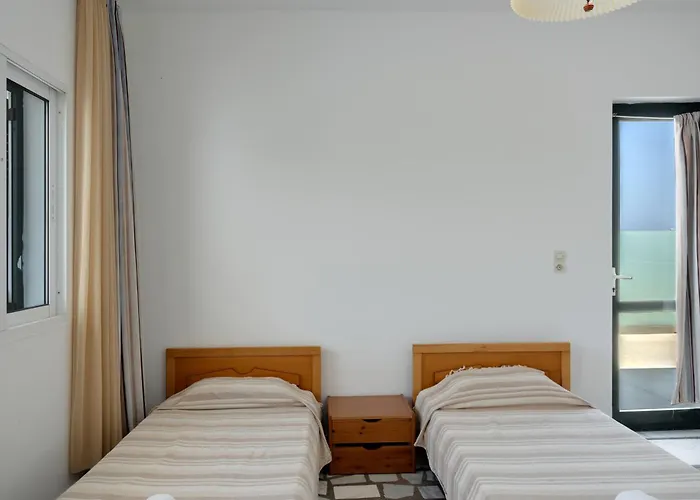 Ilios And Irene 4 Bed and Breakfast