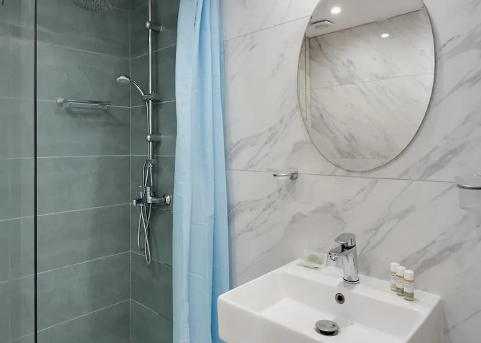 B&B Ilios And Irene 4 4*