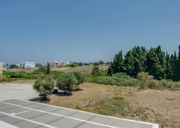 Ilios And Irene 4 Bed and Breakfast