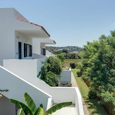 Ilios And Irene 4 4*